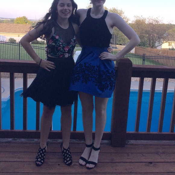 Dresses & Skirts - Homecoming dress flair blue black crushed velvet